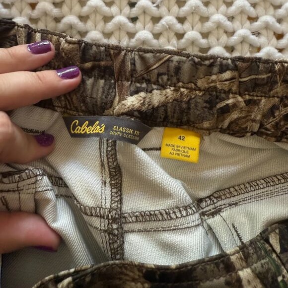 Cabela’s Hunting Pants - Picture 3 of 4